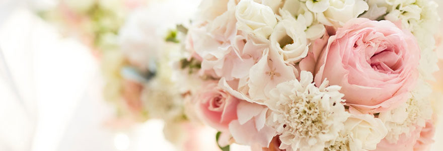 Offrir des fleurs lors d'un mariage : quand et comment ?